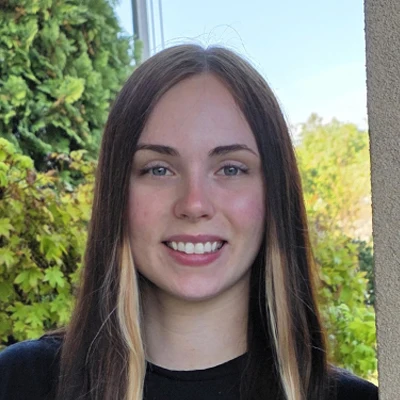Kyra works the Front Desk at Core Health Chiropractic
